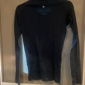 lululemon athletica Long Sleeve Top - Dark Blue